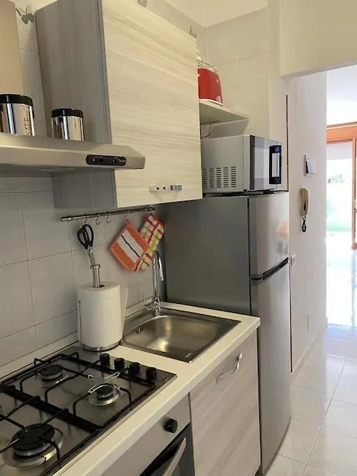 Apartment Casa Vacanze Quartu Sant'Elena Italy